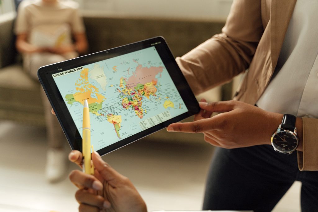 Go Online to Make Your Getaways More Fun