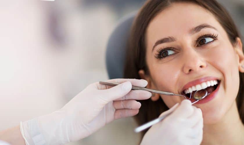 Maintaining Oral Health Between Dental Visits